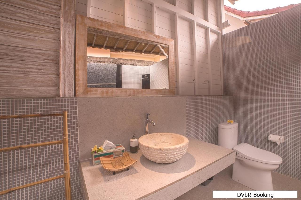 Dayung Villas By Reccoma Nusa Lembongan  Exterior photo